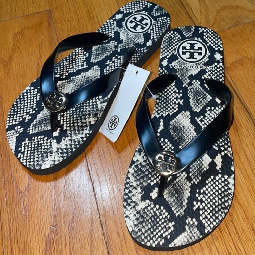 Tory Burch Classic Snake Reptile Preppy Perfect Black Thong Flip Flop Sandals - Picture 2 of 15